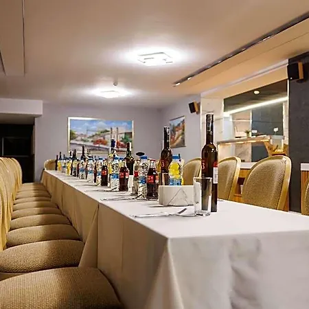 Vihren Royal Palace מלון 4*
